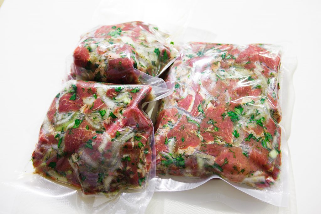 Viande marinée sous vide