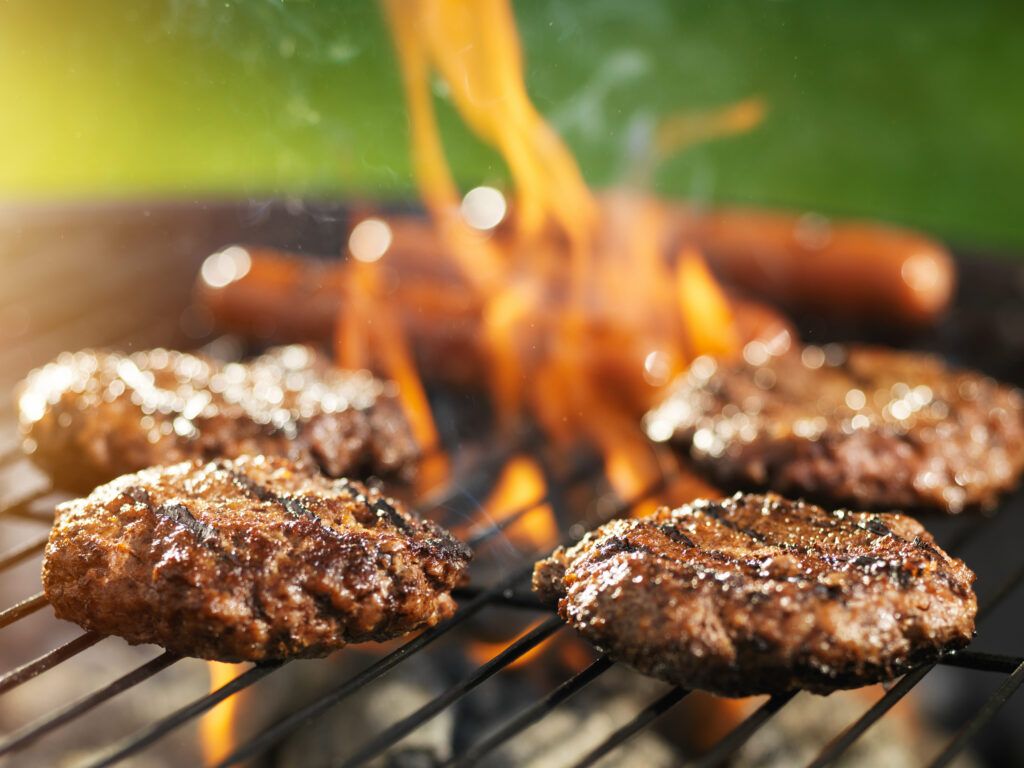 hamburgers et hotdogs