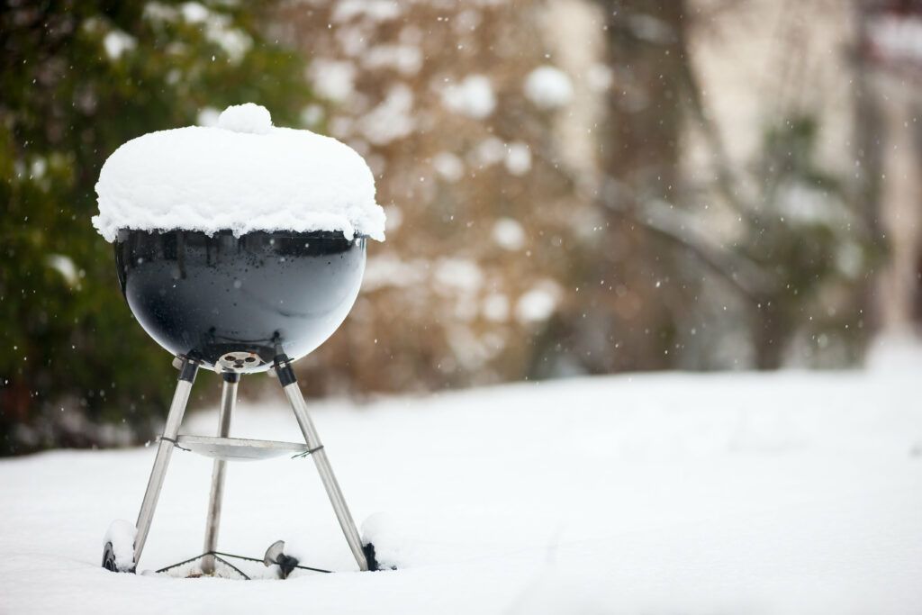 Kettle sous la neige