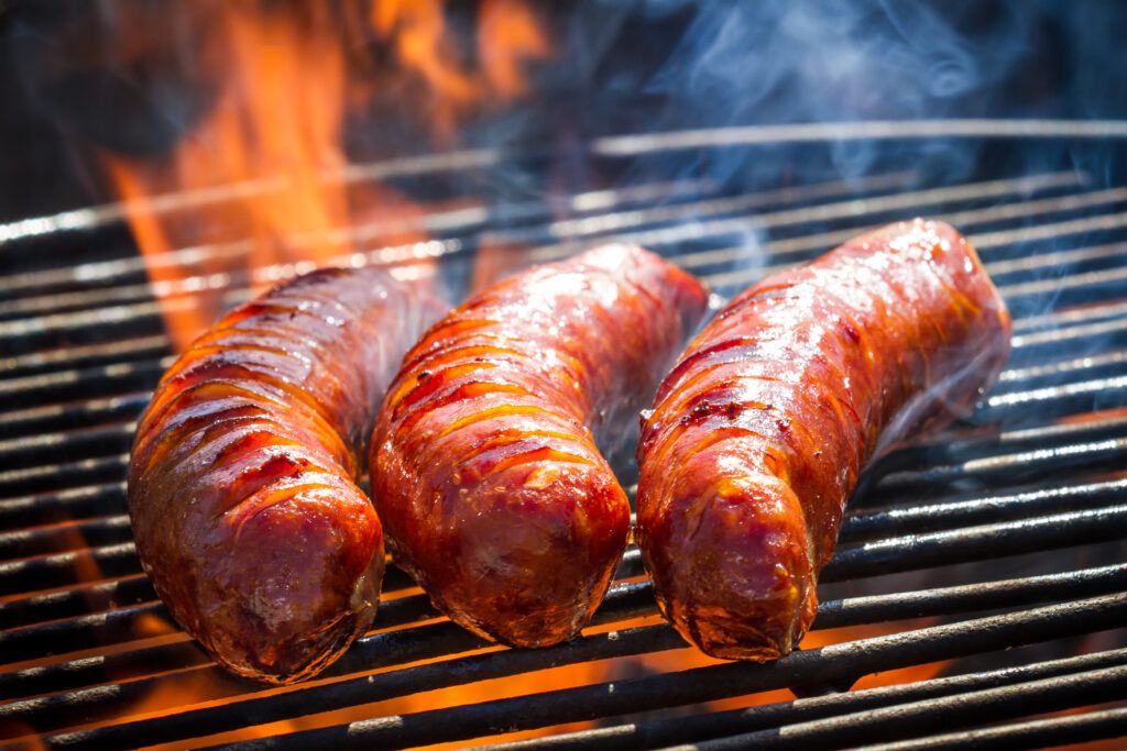 Saucisses sur le grill