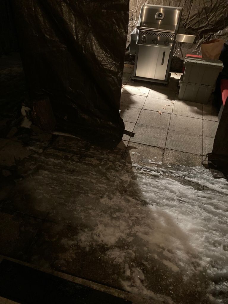 sol glacé dangereux